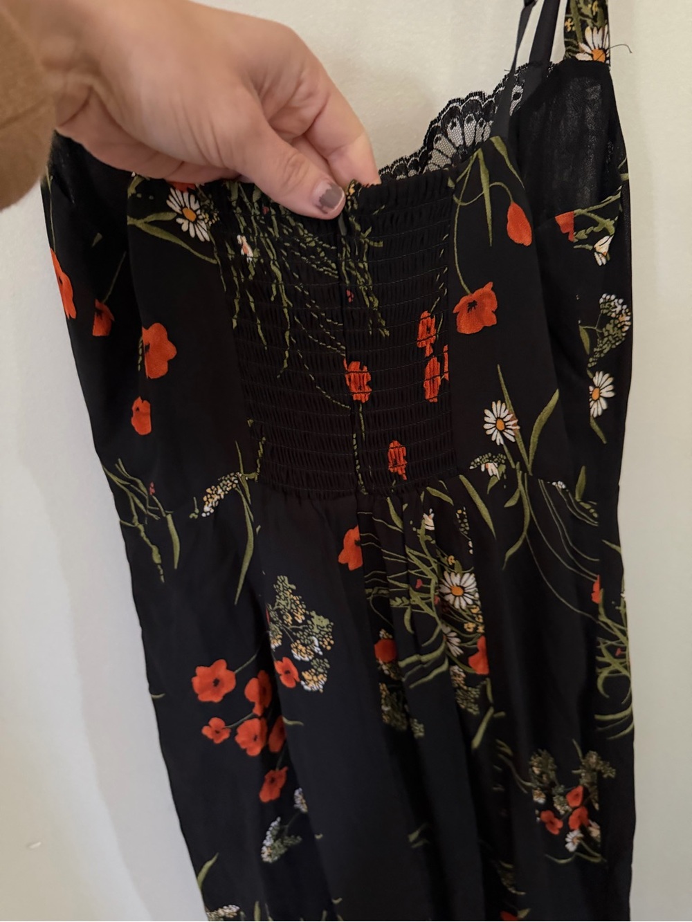 NWT REFORMATION Irisa Floral Trumpet Dress in Robyn Size US 0 lace trim - Picture 11 of 15